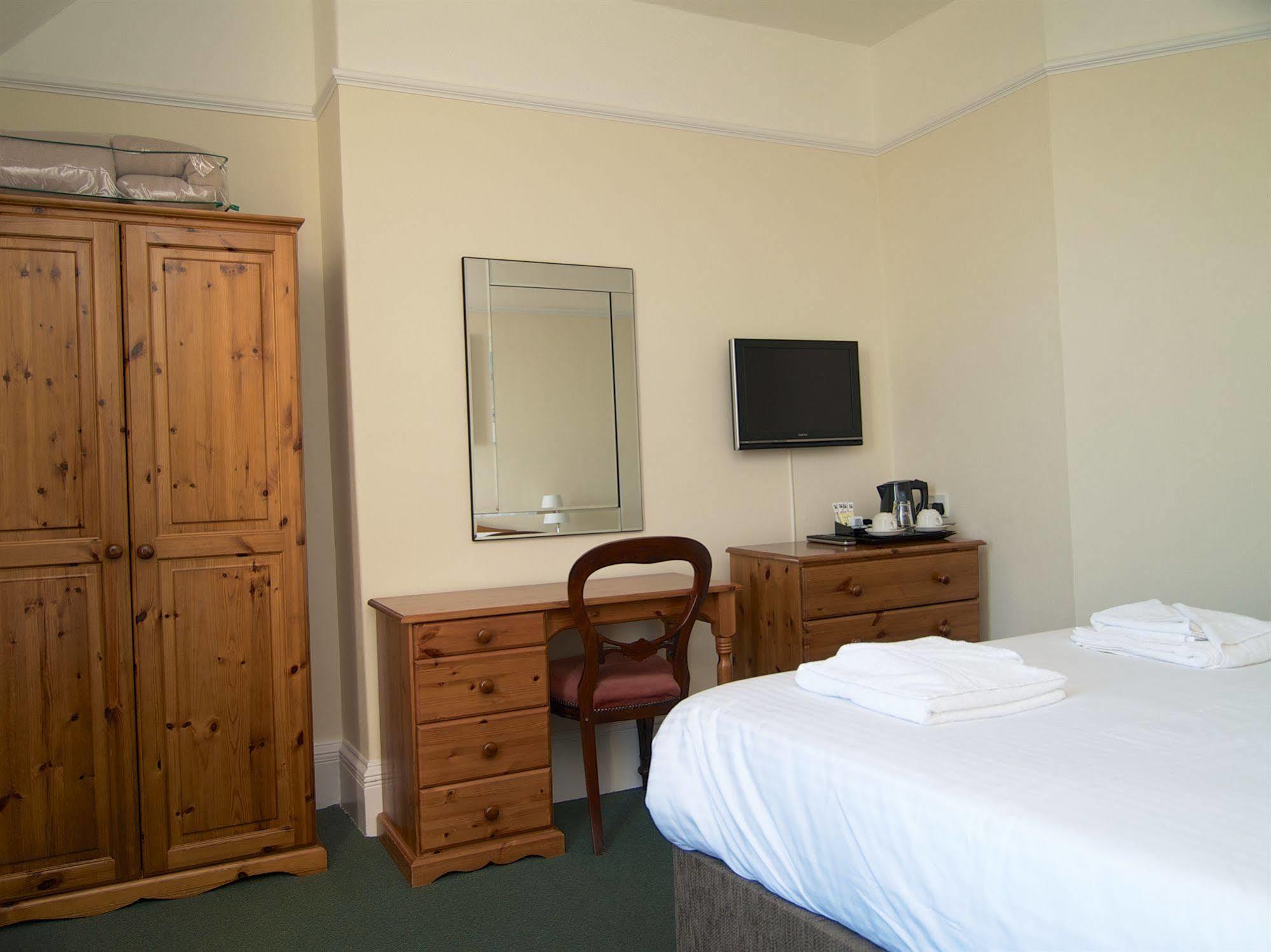 Hotel Atlantic House à Bude Extérieur photo