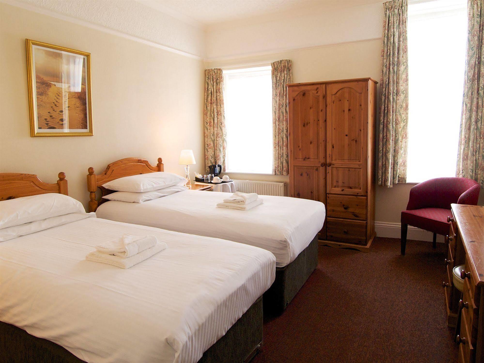 Hotel Atlantic House à Bude Extérieur photo